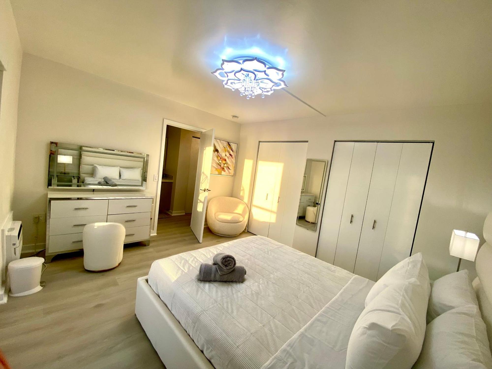 Panoramic Luxurious Waterfront One Bedroom Apartment With Miami Skyline View Free Parking 5Min Drive To Miami Beach Exterior foto